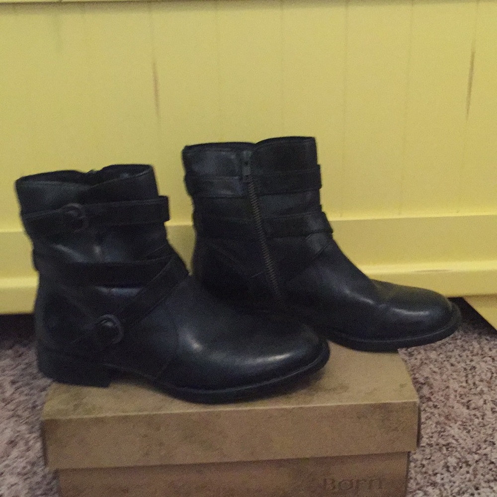 Born booties